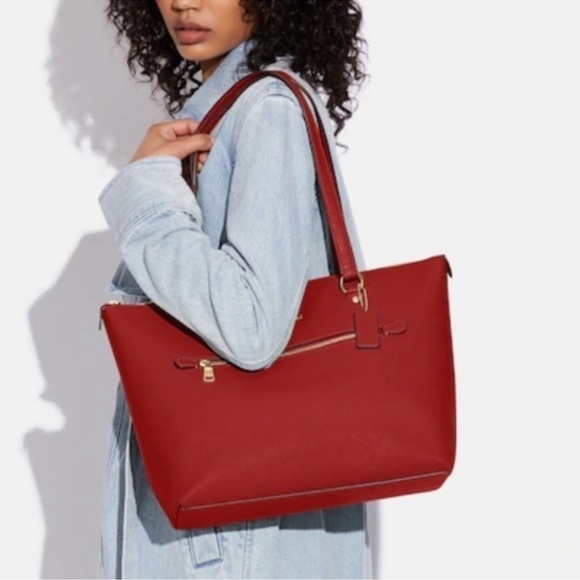 Coach Handbags - COACH BAG💋EUC